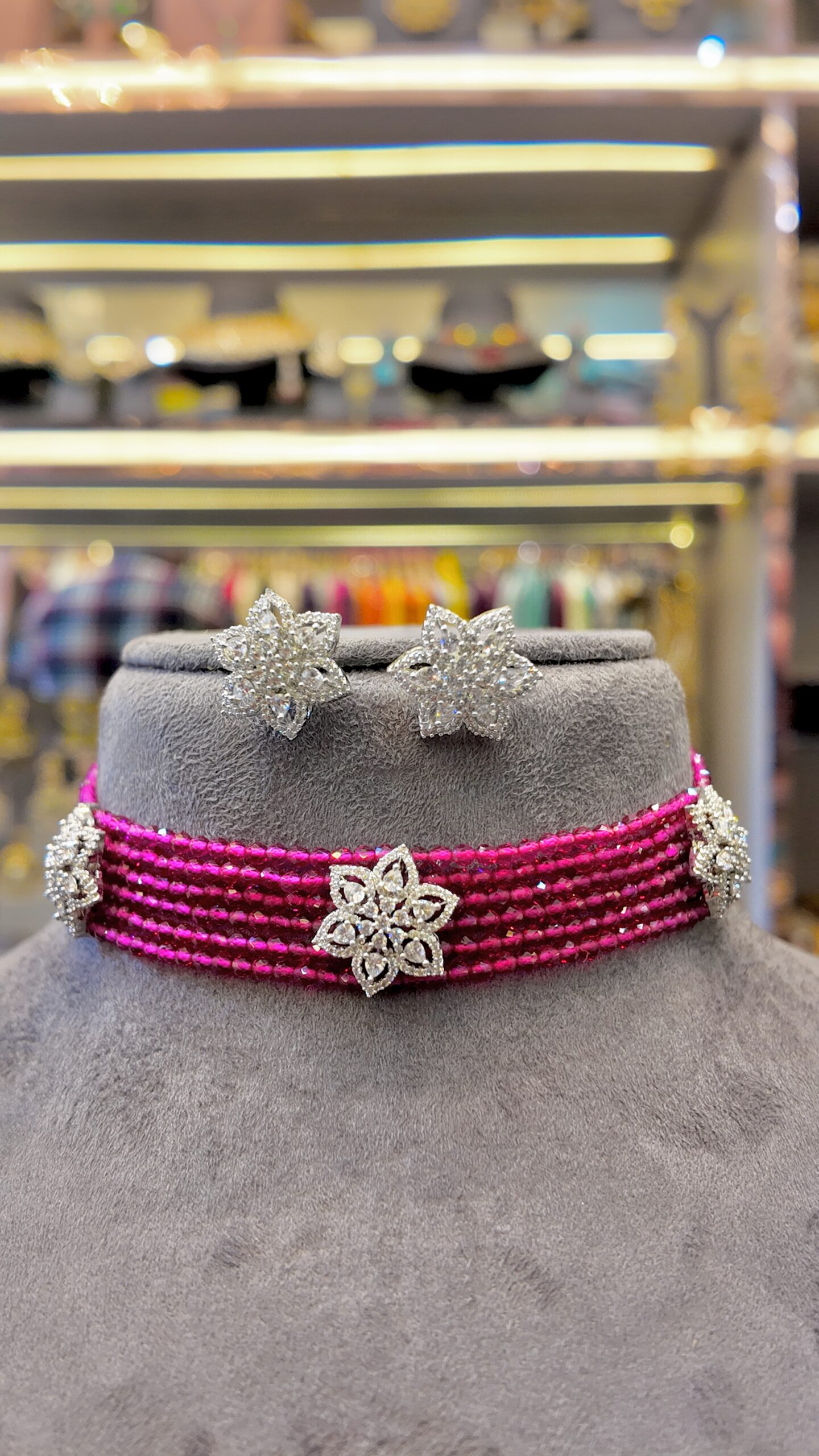 Starburst Seized Choker - Image 3